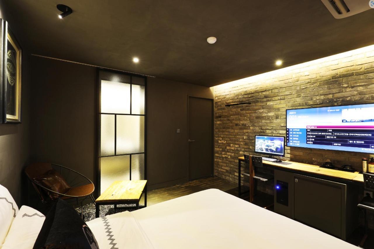 Mari Hotel Cheongju Esterno foto